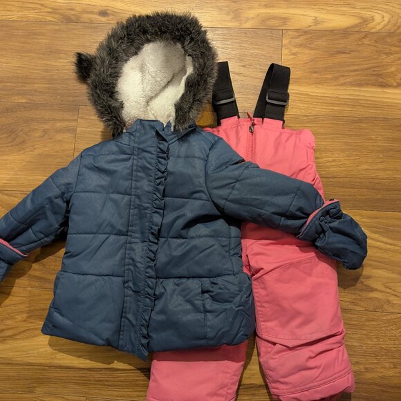 2-piece Snowsuit 12 months - Picture 1 of 5